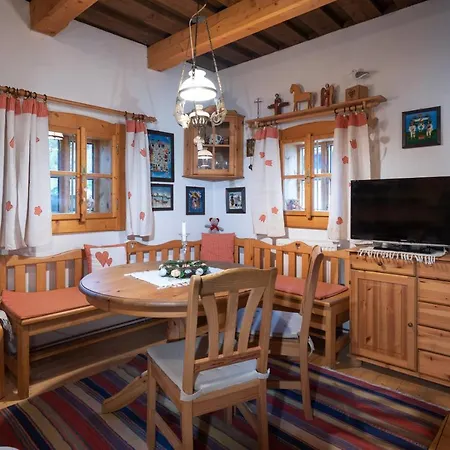 Traditional Cozy Bocanka Nizna Boca