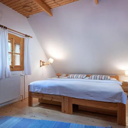 Traditional Cozy Bocanka