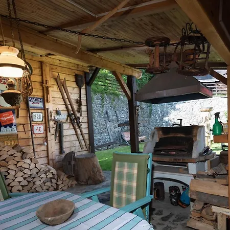 Сasa de vacaciones Traditional Cozy Bocanka