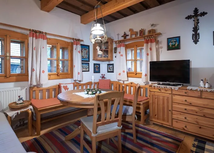 Traditional Cozy Bocanka Nizna Boca