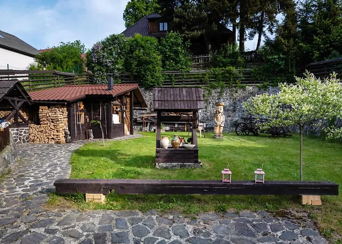 Traditional Cozy Bocanka בית נופש